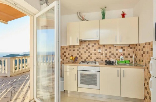 Maranovici Apartment | One bedroom apartment with terrace and sea view Maranovići (Mljet) (A-22339-b)