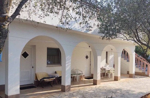 Rudina Apartment | One bedroom apartment with terrace Rudina, Hvar (A-23777-a)