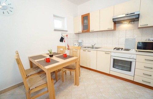 Basanija Apartment | One bedroom apartment with terrace Bašanija, Umag (A-27195-c)