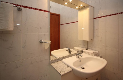 Silo House | One-bedroom Apartment 20m from Sea