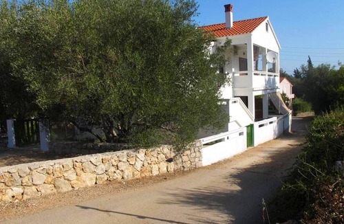 Zdrelac Apartment | One bedroom apartment with terrace Ždrelac, Pašman (A-20583-b)