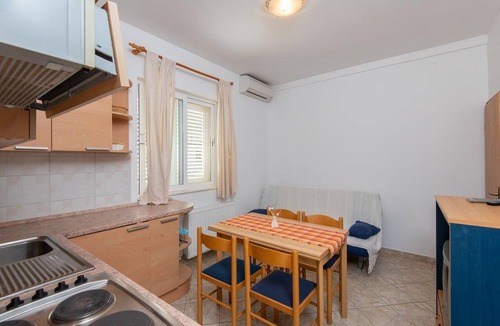 Loviste Apartment | One bedroom apartment with terrace Lovište, Pelješac (A-27630-a)