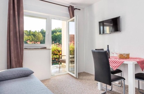 Grabovac Apartment | One bedroom apartment with terrace Grabovac (Plitvice) (A-24968-c)