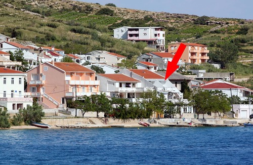 Metajna Apartment | One bedroom apartment near beach Metajna, Pag (A-6289-f)