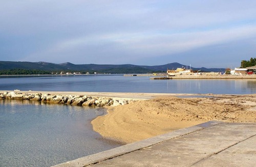 Turanj Apartment | One bedroom apartment near beach Turanj, Biograd (A-25849-f)