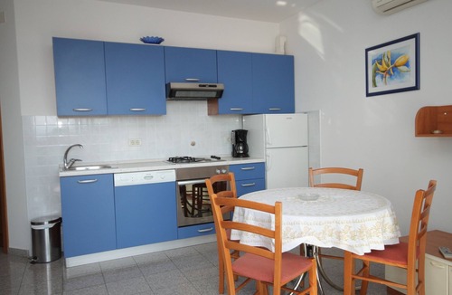 Medveja Apartment | One bedroom apartment near beach Medveja, Opatija (A-3430-a)