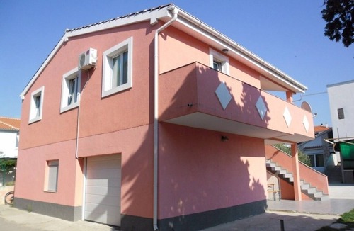 Betina Apartment | One bedroom apartment with balcony Betina, Murter (A-23716-b)