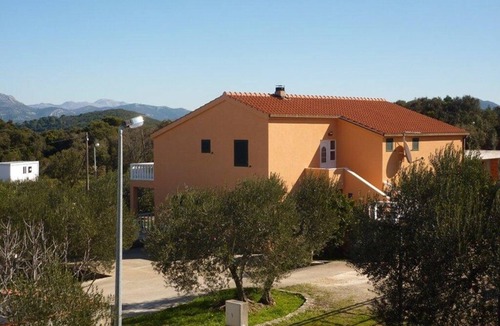 Drace Apartment | One bedroom apartment with terrace Drače, Pelješac (A-10127-c)