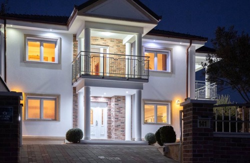 Pomena Apartment | One-Bedroom Apartment with Balcony and Sea View -Summer
