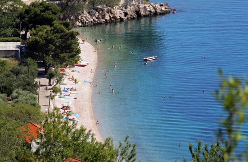 Igrane Apartment | One bedroom apartment with balcony and sea view Igrane, Makarska (A-13535-a)