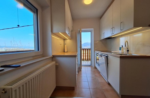 Obcina Brezovica Apartment | One-bedroom apartment with Stunning Views!