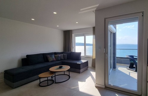 Silo Apartment | One bedroom apartment with a swimming pool Šilo, Krk (A-21242-b)