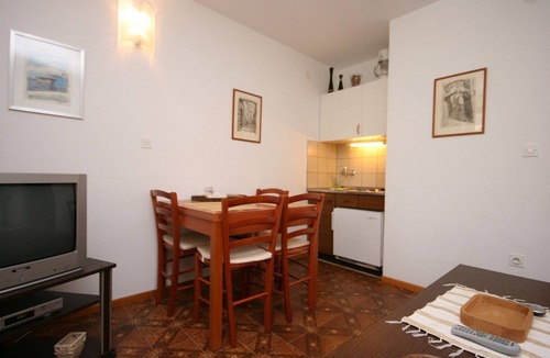 Mandre Apartment | One bedroom apartment with terrace and sea view Mandre, Pag (A-6474-b)