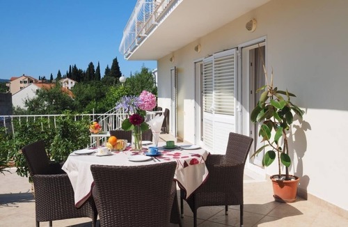 Slano Apartment | One bedroom apartment with terrace and sea view Slano, Dubrovnik (A-2682-c)