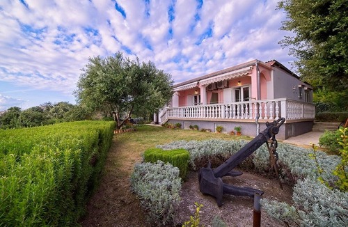 Supetarska Draga Apartment | One bedroom apartment with balcony and sea view Supetarska Draga - Gonar, Rab (A-22586-b)
