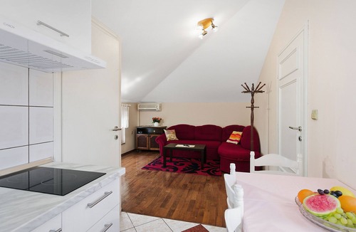 Kraj Apartment | One bedroom apartment with a swimming pool by the beach Kraj, Pašman (A-334-g)