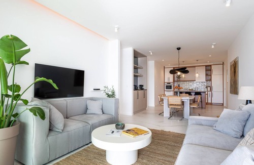 Stikovica Apartment | Panoramic Suite Alenka by Villas Guide