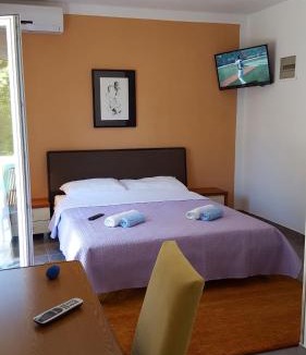 Brbinj Bed & Breakfast | Pansion Kaleb