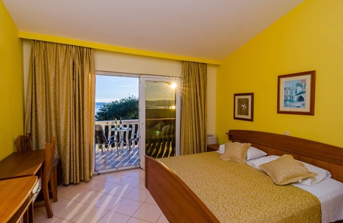 Postup House | Pansion Villa Antonio - Two Bedroom Suite Family Royal 30