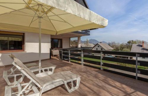 Gorje Apartment | Peaceful Apartment with Terrace near Lake Bled & Free Parking