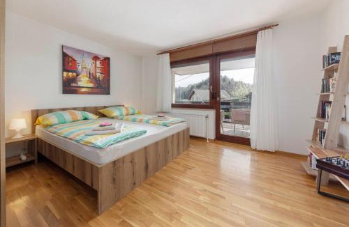 Gorje Apartment | Peaceful Apartment with Terrace near Lake Bled & Free Parking