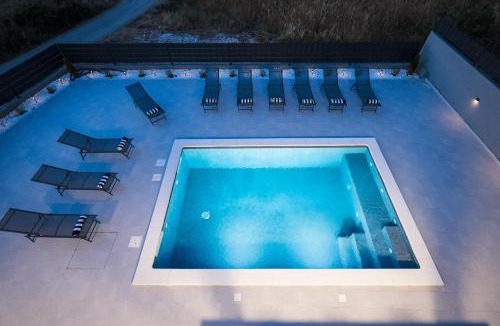 Murvica Villa | Peaceful IviCasa with private pool
