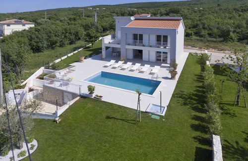 Stanisovi Villa | Peaceful Villa in Stanisovi with sea view