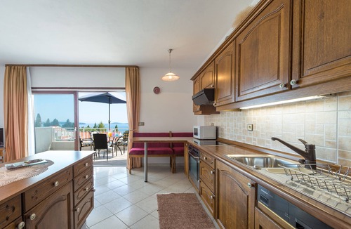 Mlini Apartment | PENDO 1 apartment with sea view, near beach
