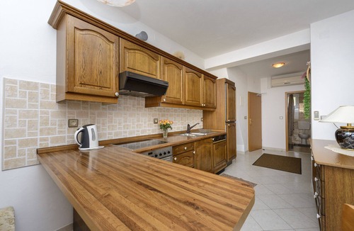 Mlini Apartment | PENDO 1 apartment with sea view, near beach