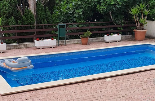 Businci Apartment | Pet friendly apartment in Okrug Gornji