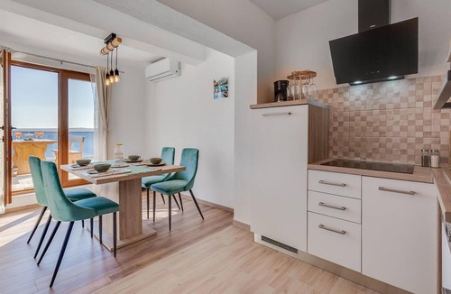 Baric Draga Apartment | Pet friendly apartment in Baric Draga