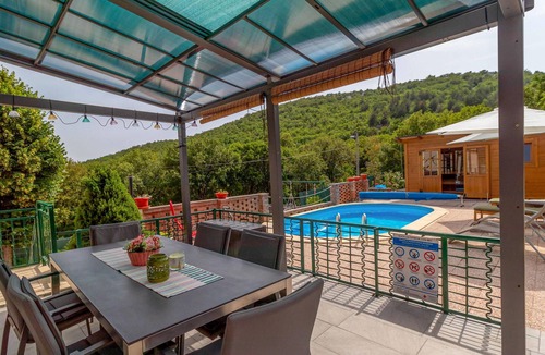 Ledenice House | Pet friendly home in Ledenice with sauna