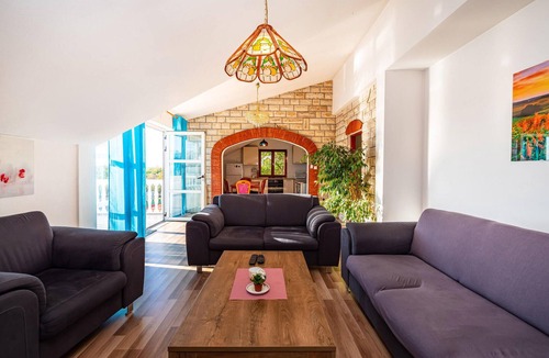 Polaca House | Pet friendly home in Polaca
