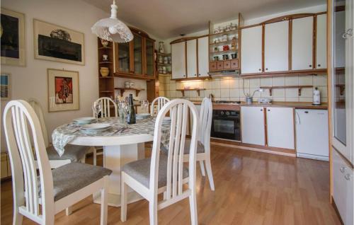 Portoroz House | Pet Friendly Home In Portoroz