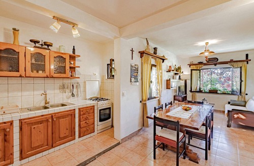Pupnat House | Pet friendly home in Pupnat with WiFi