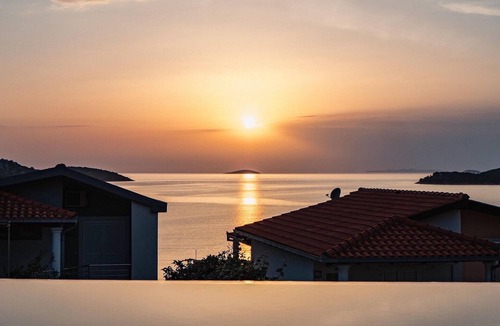Razanj House | Pet friendly home in Razanj