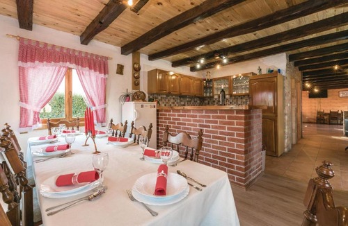 Kravarsko House | Pet Friendly Home In Velika Buna