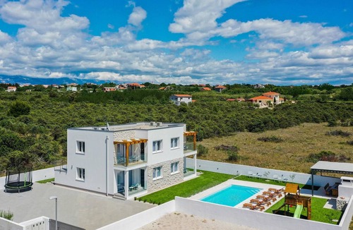 Vrsi House | Pet friendly home in Vrsi