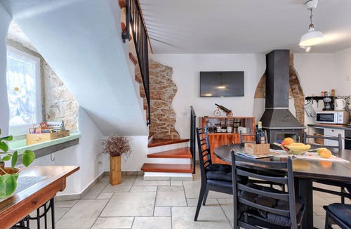 Paradiz House | Pišurinka by Interhome