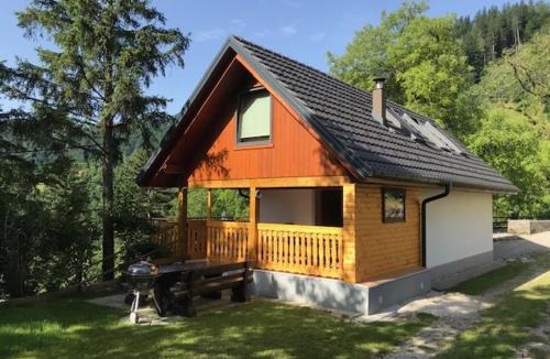 Tolmin House | Počitniška hiša Mlekarna Grant