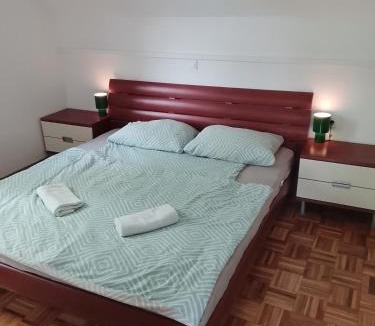 Terme Catez House | Počitniška hiška Ema z vključenimi kartami za terme
