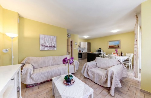 Kostrena Apartment | Pool and Garden Apartment Hortenzija 1, Kostrena, Croatia