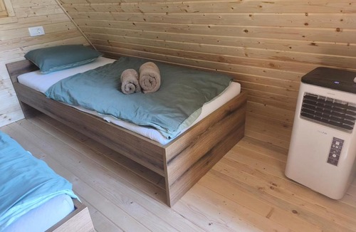 Kranj Other | Pr' Končovc - wooden tent