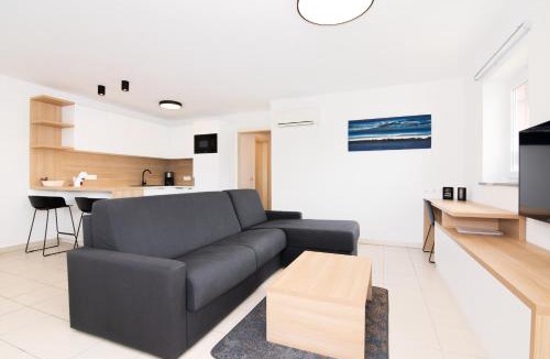 Seca Apartment | Premium Levant Marina Apartments with Sea View by Locap Group