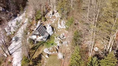 Bovec House | Private mountain cottage in Trenta with hot tub