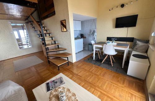 Prizna Apartment | Prizna Apartments