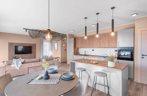 Karigador Apartment | Quercus Village APP 2 mit jacuzzi by Interhome