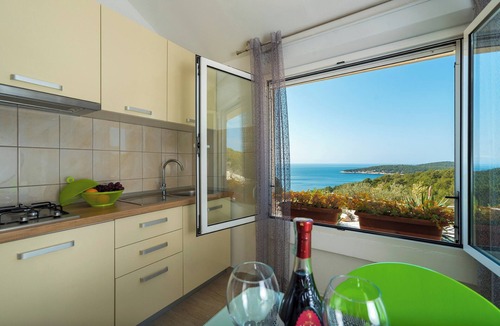 Milna (Brac) House | Quiet retreat house with pool, garden and sea view
