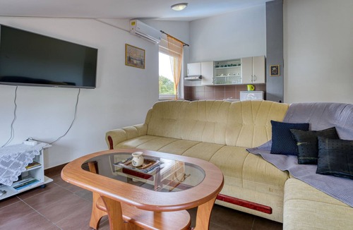 Polje Apartment | Radmila by Interhome