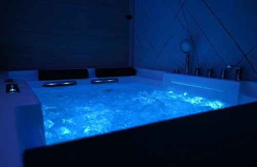 Sveti Tomaz Apartment | Relaxing Spa with Hot Tub